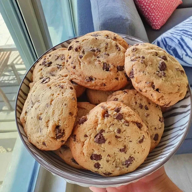 Weiche Schokoladenchip-Cookies aus dem Airfryer