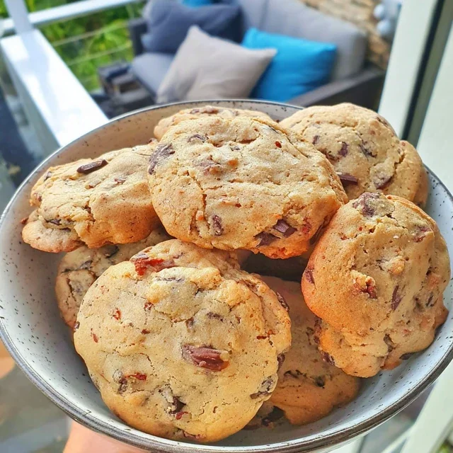 Weiche Schokoladenchip-Cookies aus dem Airfryer
