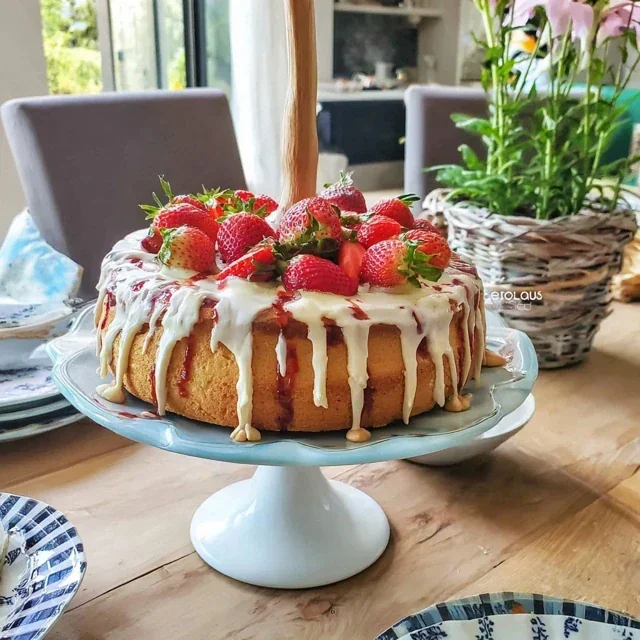 Marmorkuchen mit Vanille und Erdbeere